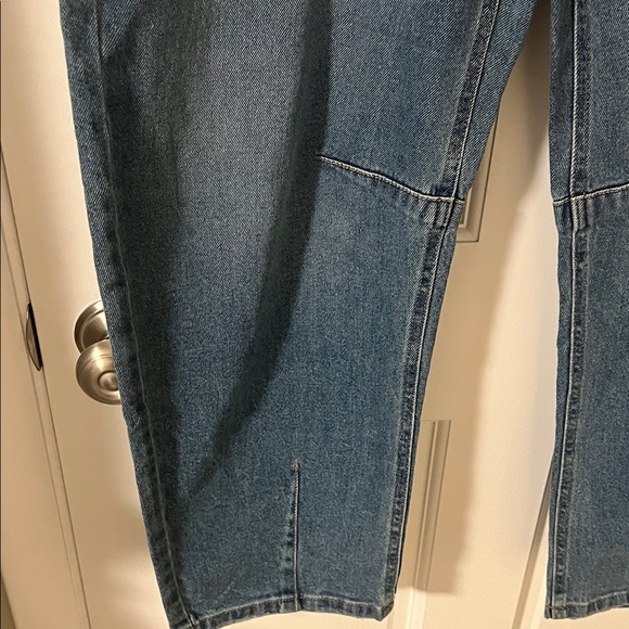Women’s Barrel mid-rise Jeans from Sofia by Sofia Vergara size 6 midwash NWT - Picture 10 of 12